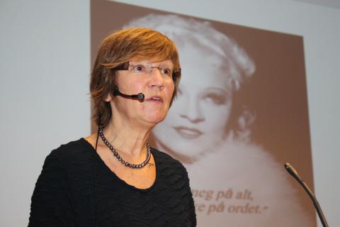 Sosiolog Nina-Merete Kristiansen mener arbeidsmarkedet for kvinner oppleves utrygt. Foto: Helle Cecilie Berger.