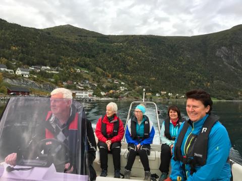 Avreise frå Fjørå.