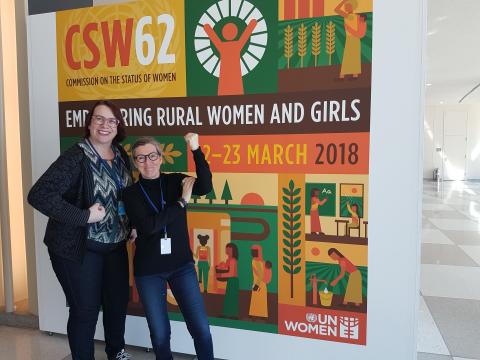 Bygdekvinnelagets Ellen Krageberg og Cesilie Aurbakken er for tiden i FN, der de formidler at global matsikkerhet er en likestillingskamp.