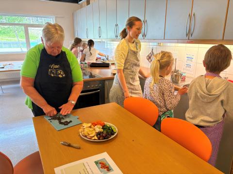 Vbk fekk hjelpe til på kulturdag i Fjord kommune.