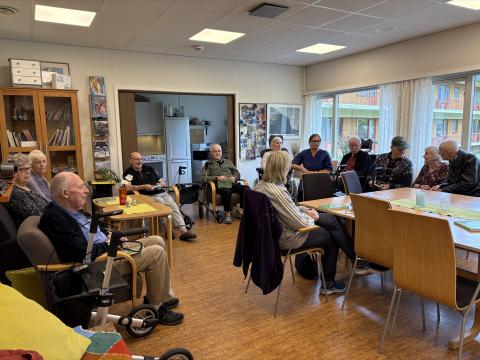 Fullt på stova denne gongen!