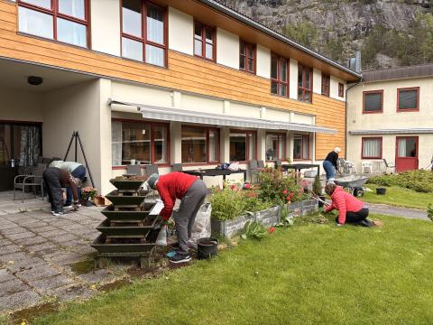 8 trufaste frivillige med flott innsats!