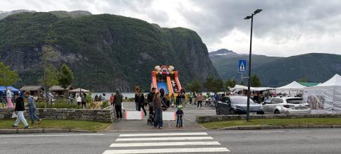 Truande skyer, men opphaldsver!