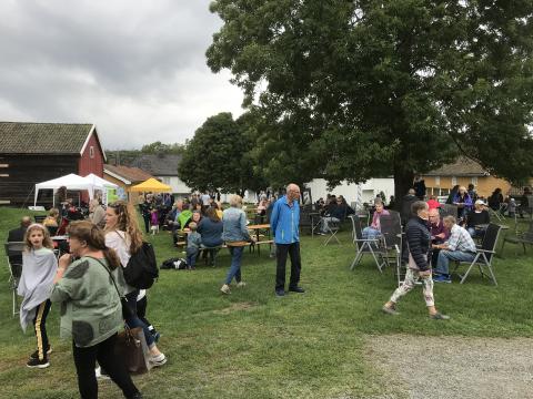 Livat på Fossesholm