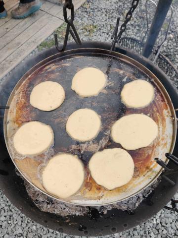 Sveler stekt på takke etter oppskrift vi fant på tradisjonsmat.no - smakte helt fantastisk 