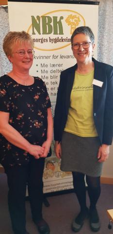 &quot;Foto:Liv Spilde&quot;. Biletet er av Brita Dagestad Bjørke, nestleiar i HBK og Asa Gunnarsdottir, nyvald leiar i HBK