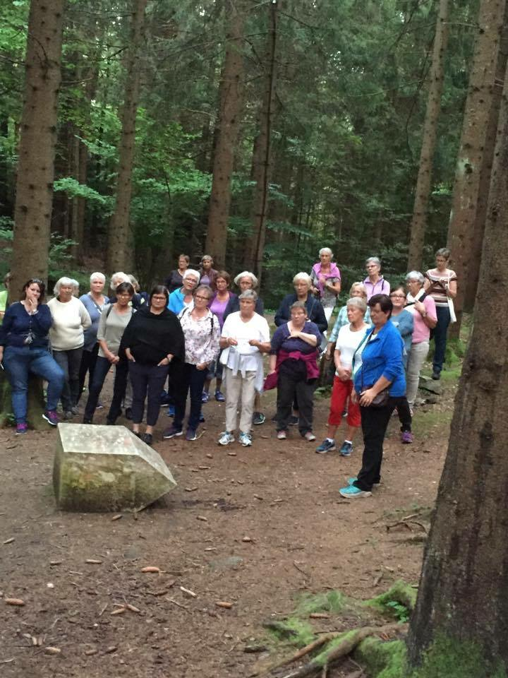 48 vestfold damer var på tur.