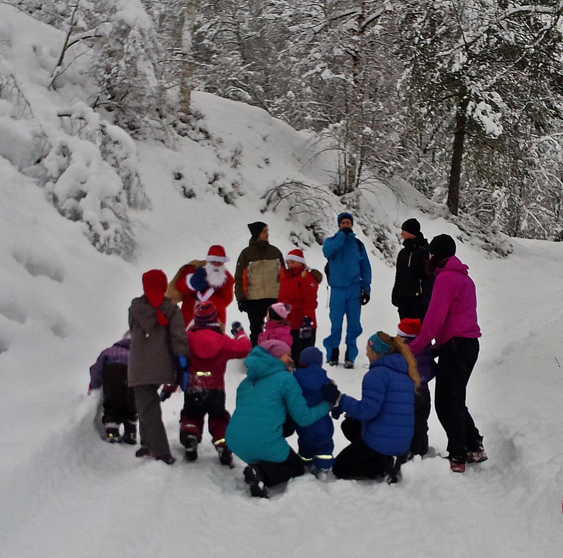 Nissen på besøk hos Full Fres-gruppa!