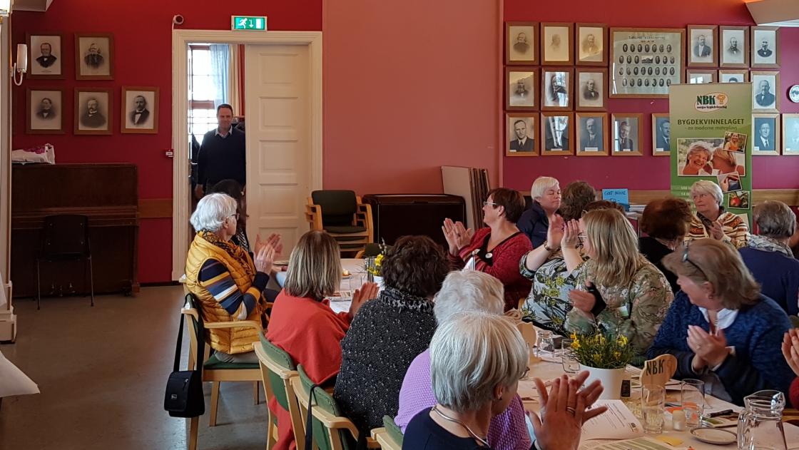 OG VINNEREN ER......... Slakter Abrahamsen!  Foto: Linda M. Gusland.