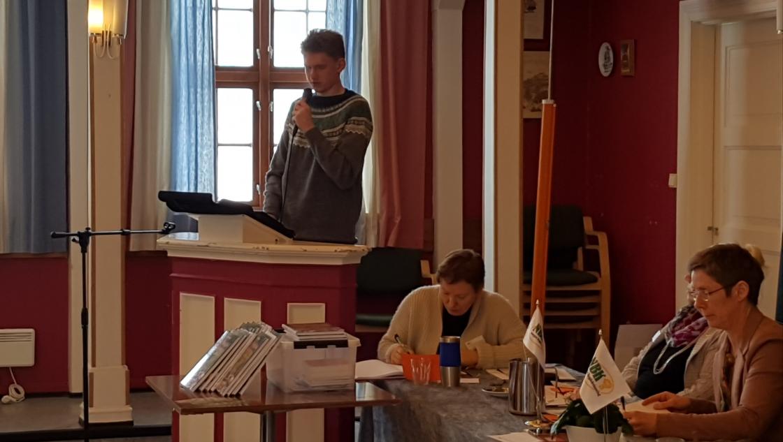 Hilsen fra Vestfold Bygdeungdomslag. Foto: Linda M. Gusland.