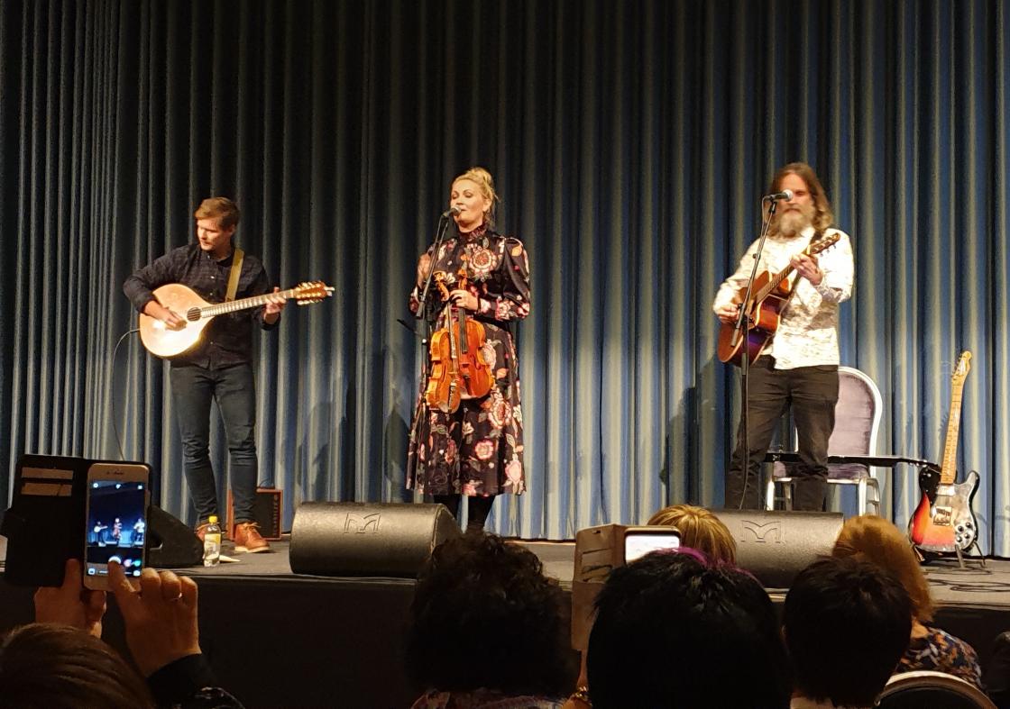 Sigrid Moldestad gav oss ei fantastisk konsertoppleving! Foto: M. Hauso