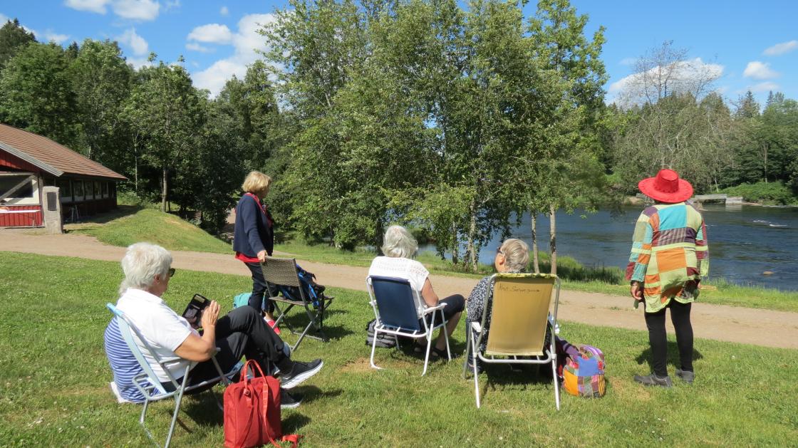 Mens vi venter - i deilig sommervær