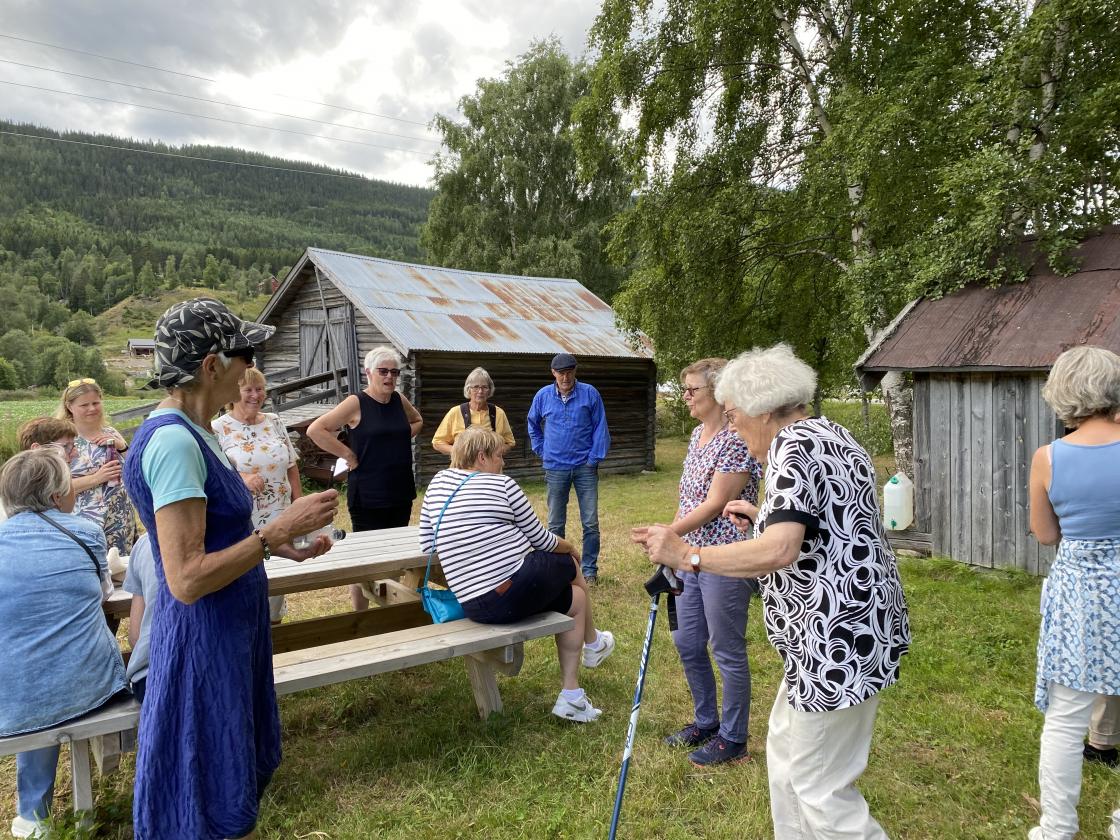 Jens Tore forteller om Engetunet