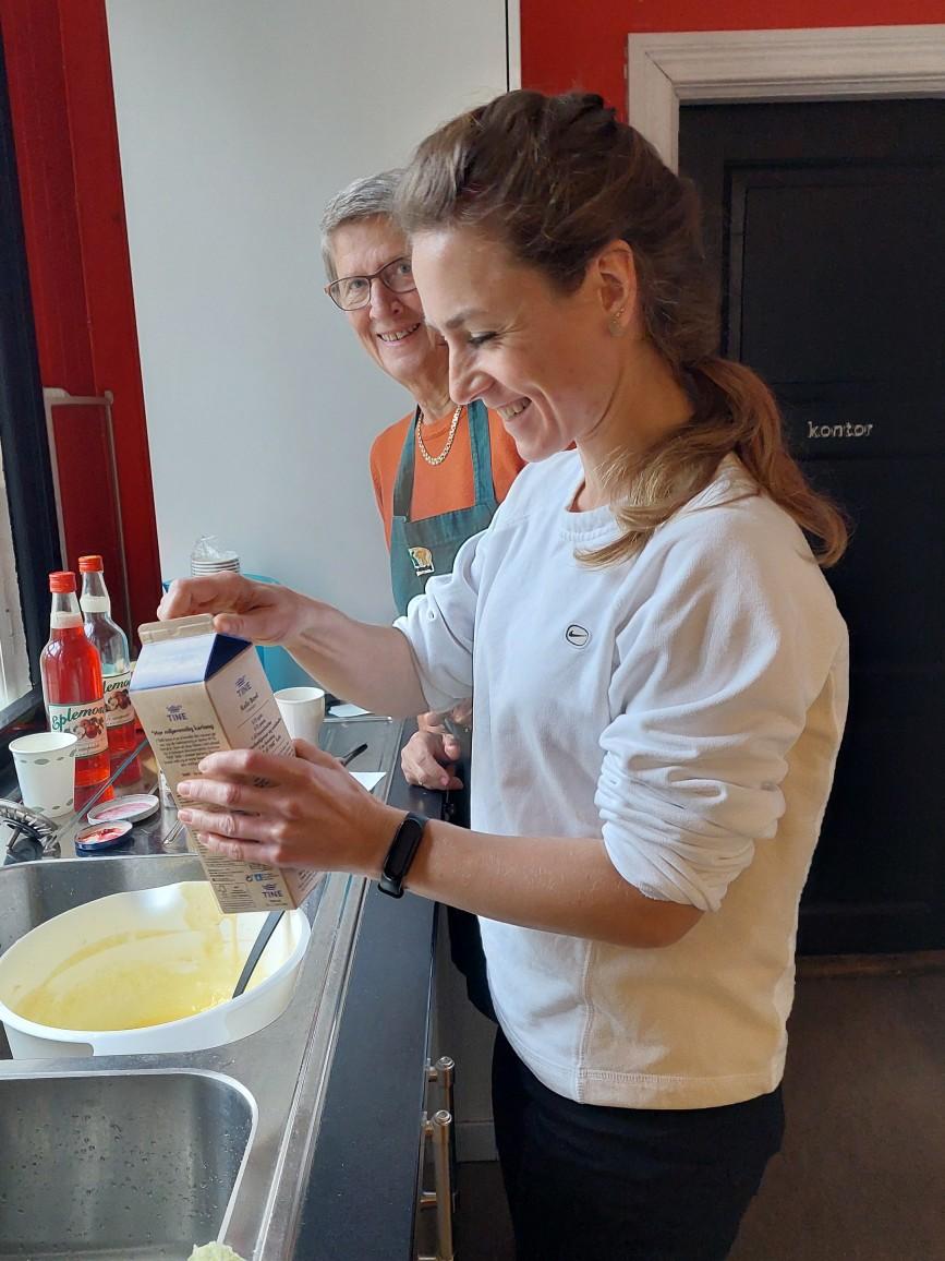 Veldig ivrig på å lage deig