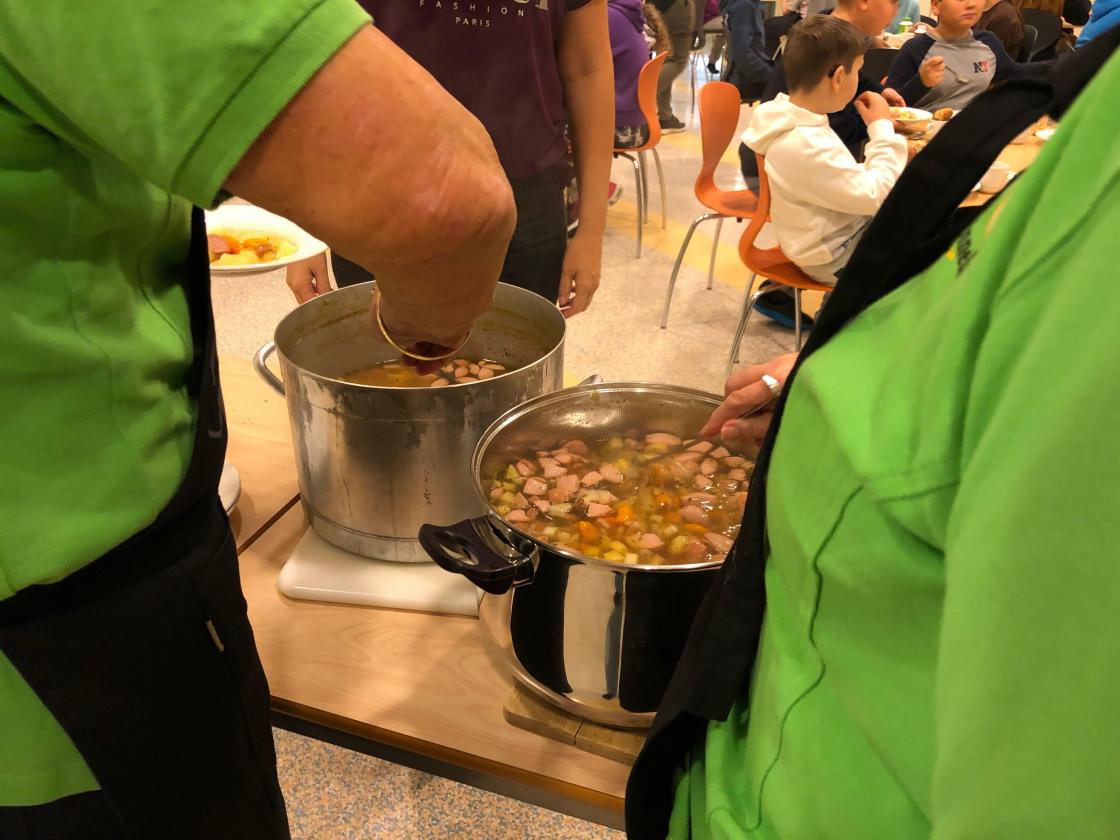 God grønsaksuppe klar til servering.