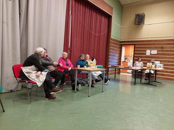 Komiteen tek seg ein velfortjent kaffipause