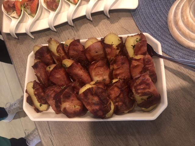 Timianpoteter med spekeskinke