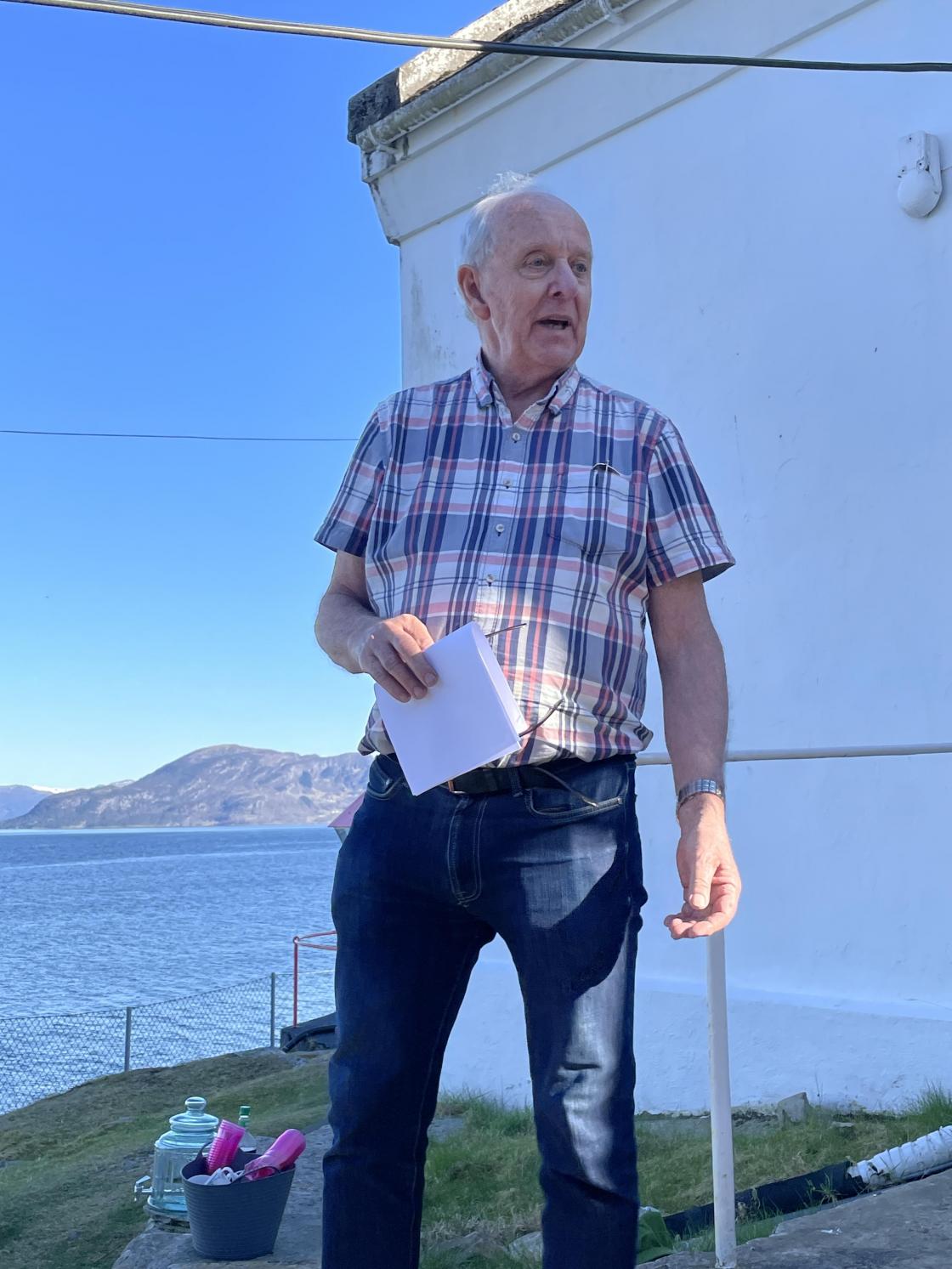 Svein Folgerø fortalte historien om Fyret.