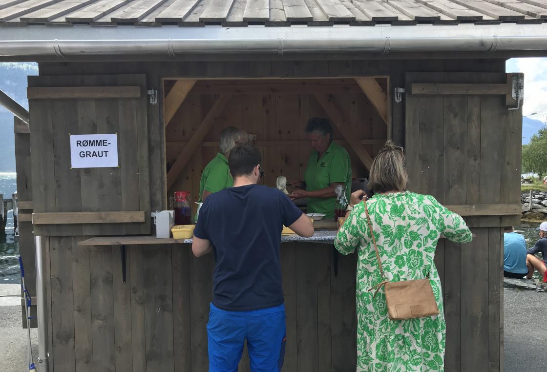 Rømmegrauten gjekk unna!