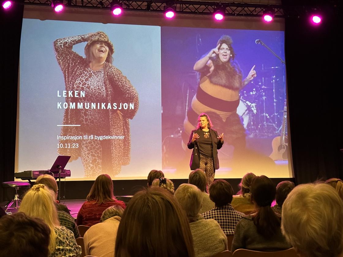 Så kom Veronica Simoné Fjeld aka Yummy mummy