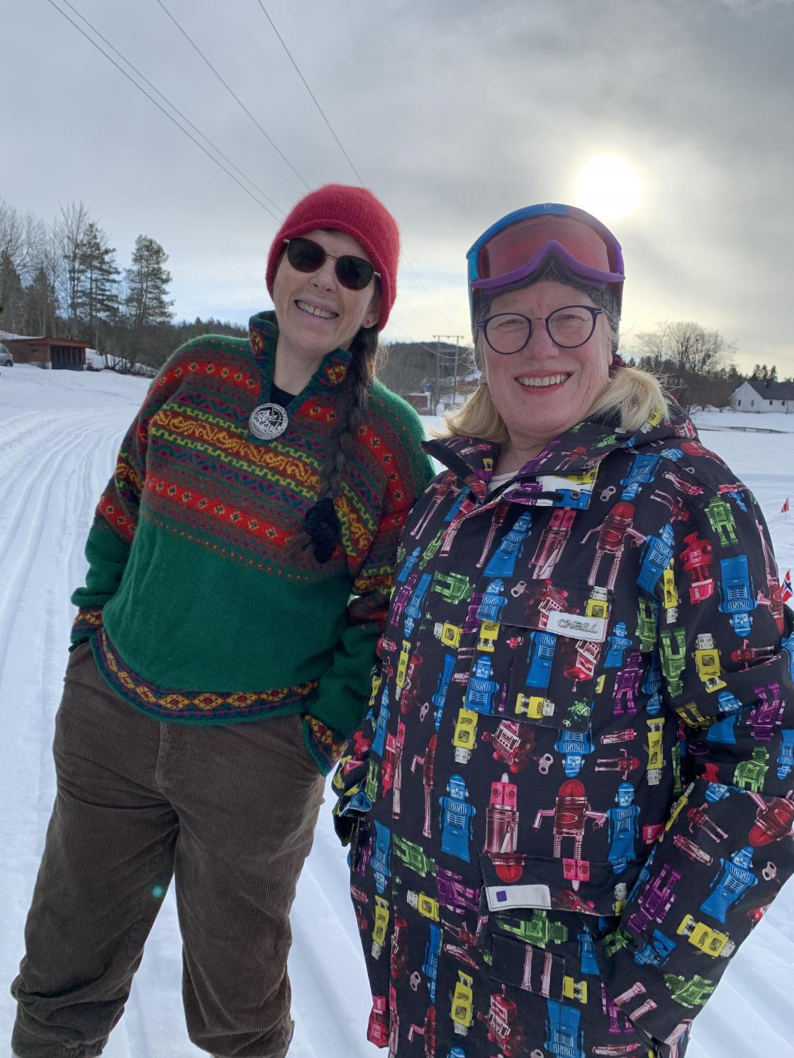 Dyktig bakkemannskap: Inger Johanne og Trine