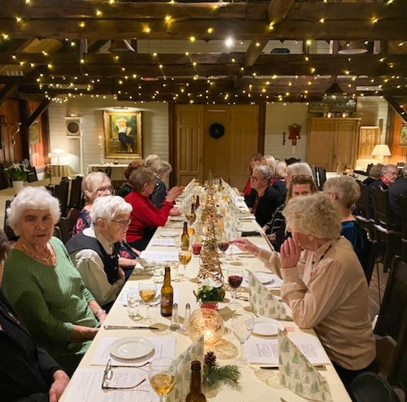 Skravla går.... i godt lag