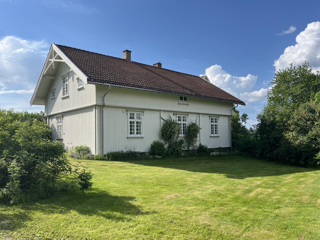 Baksiden av forpakterboligen