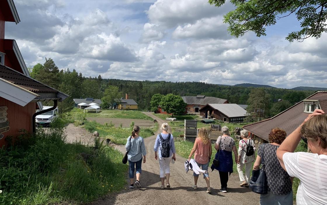 Vidaråsen ligger i naturskjønne områder i Andebu
