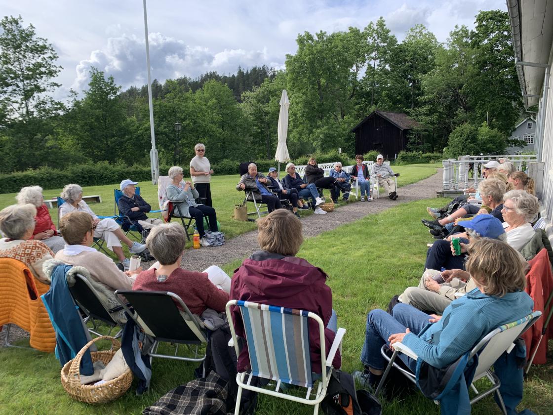 Else Wallumrød tok oss med inn i historien om Eidsfoss. Dette unike arbeidersamfunnet som man har lyktes å ta vare på deler av