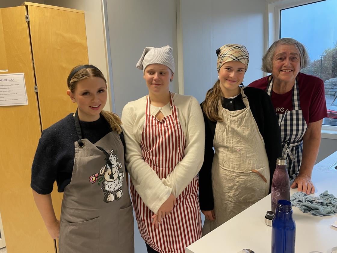 Thea, Alma, Sigrid og Sissel.