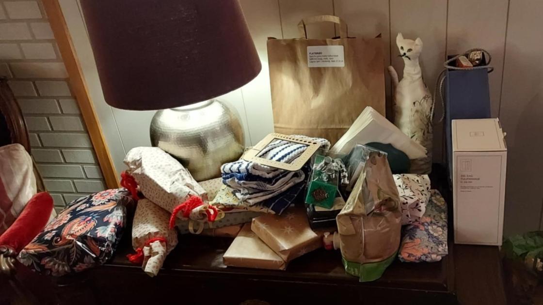 Bord med premier for loddtrekning