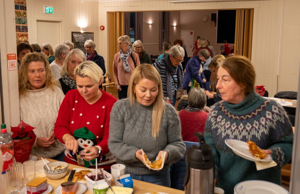Vafler og gløgg i pausen