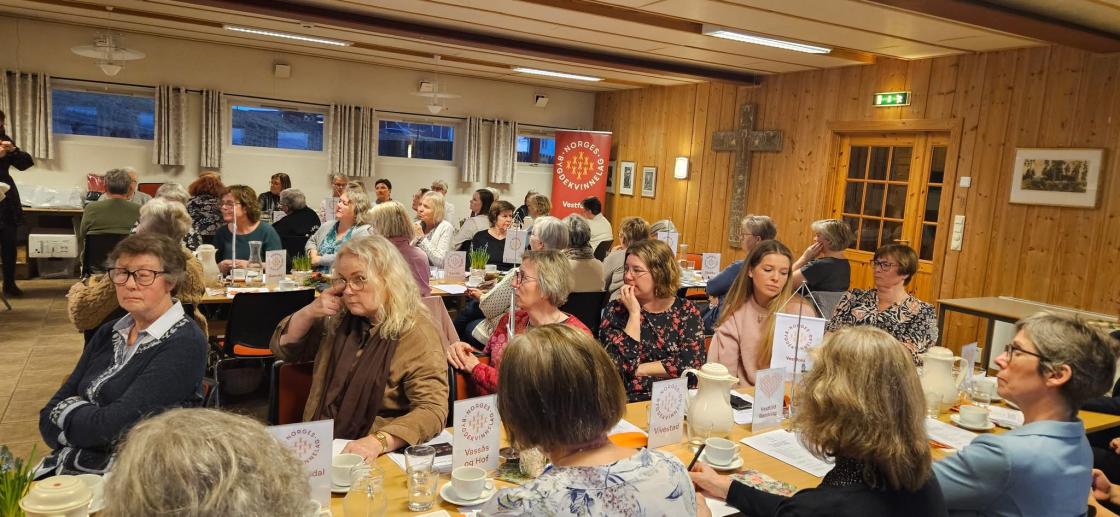 Her ser vi bl A Torhild og håret mitt