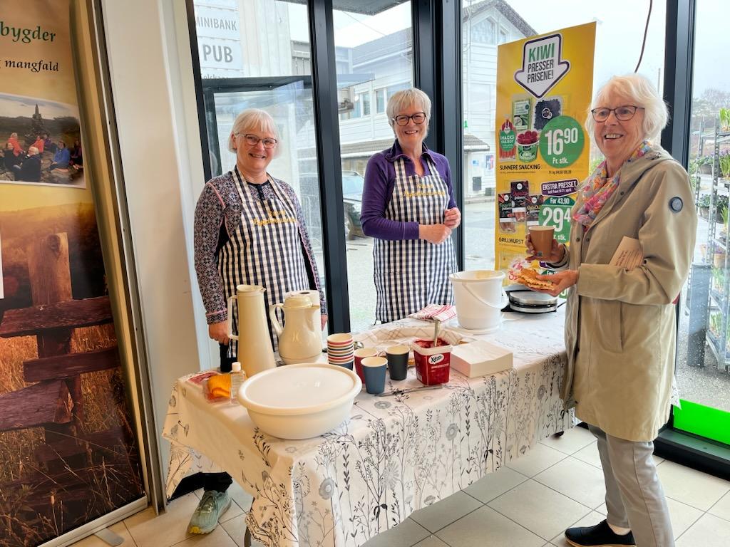 Mariann, Hilde og Ingrid.