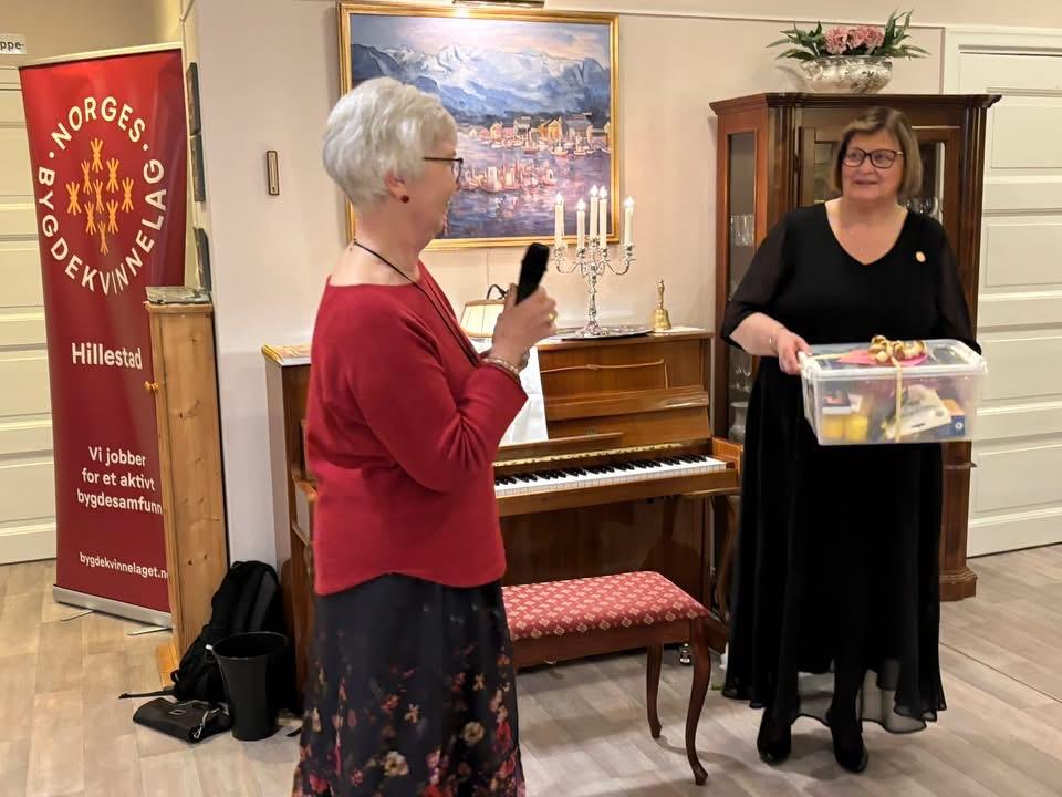 Fra Sande bkl fikk laget en beredskapskasse - i tiden!