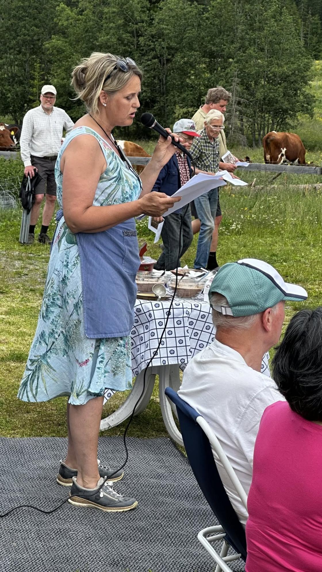 Pernille Alm snakker om seterlivet før og nå.