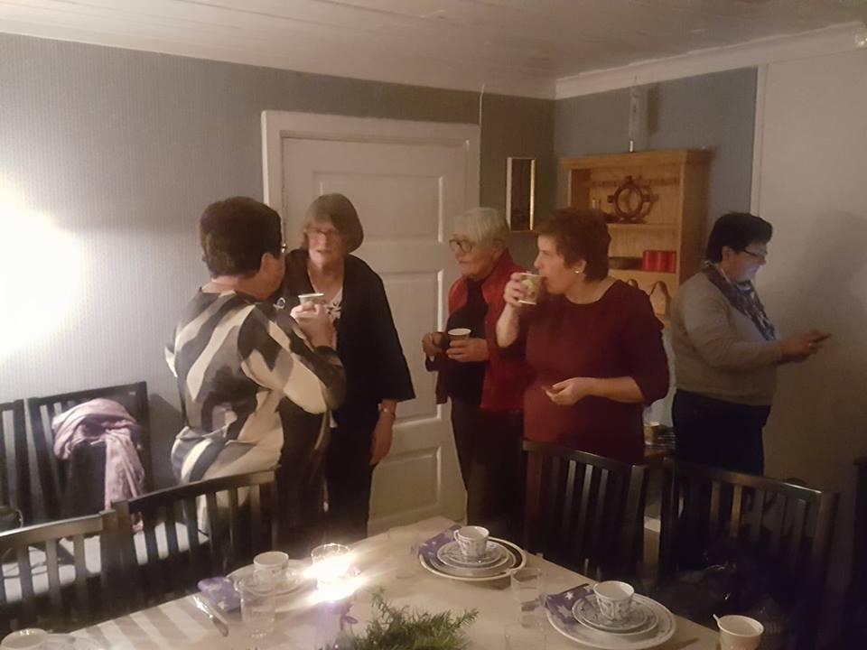 Alle fikk gløgg da de kom