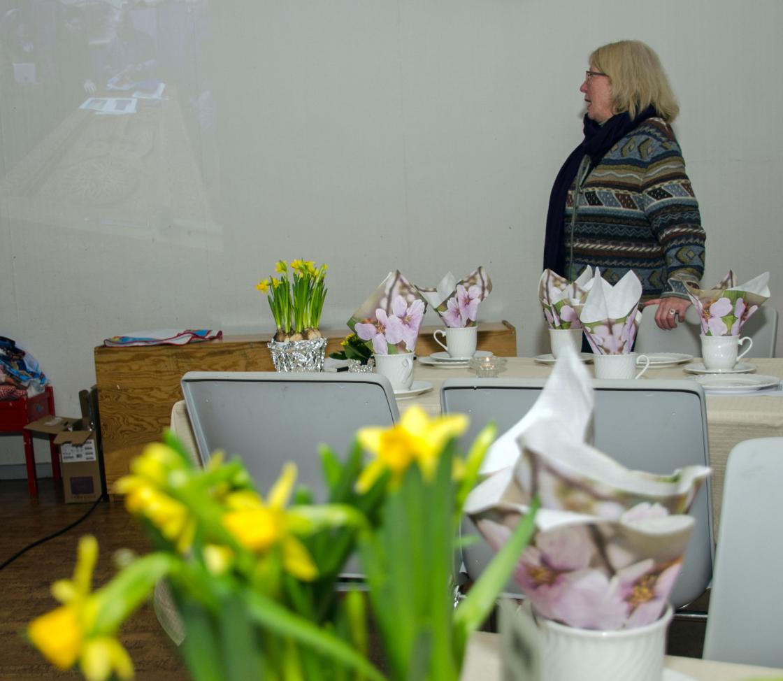 Unni Ottesen viser oss lysbilder fra Armenia