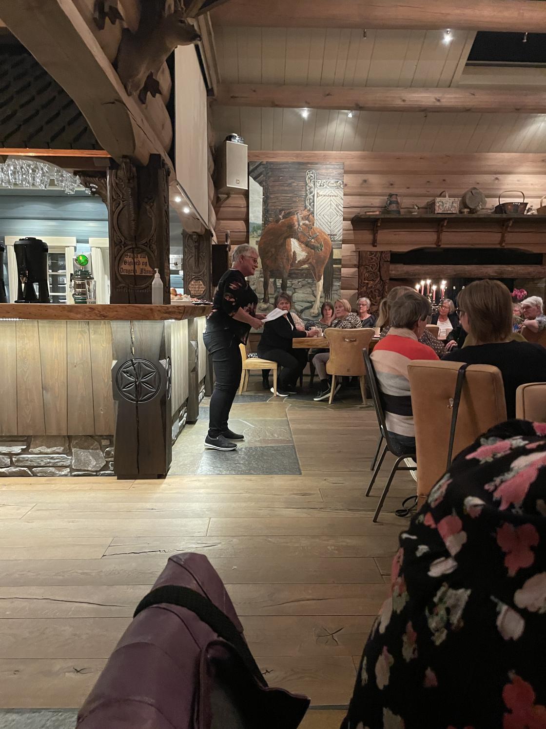 Lokallagenes 5 minutter, Sandsvær bygdekvinnelag