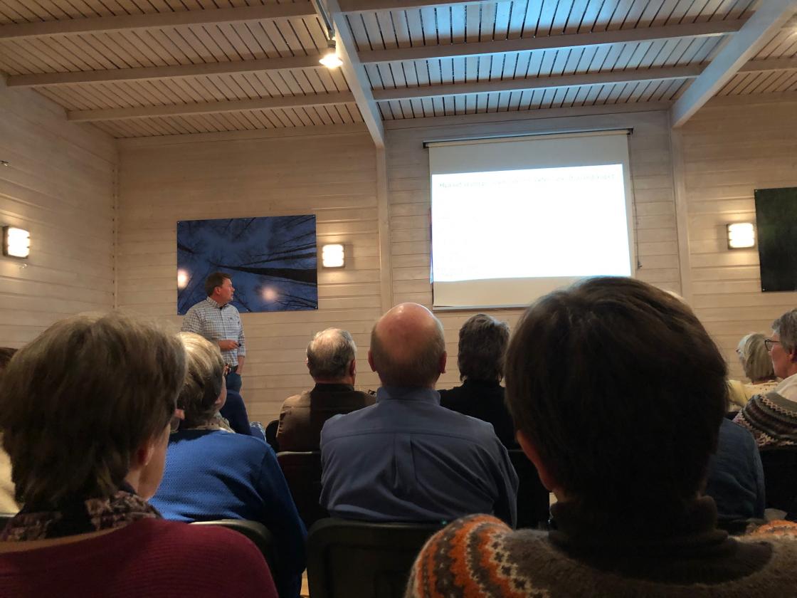 Bilder fra foredraget, tatt av Solveig Kongsrud