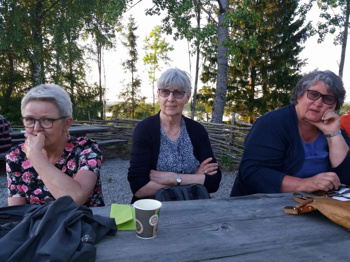 Medlemmer av Kråkstad Bygdekvinnelag