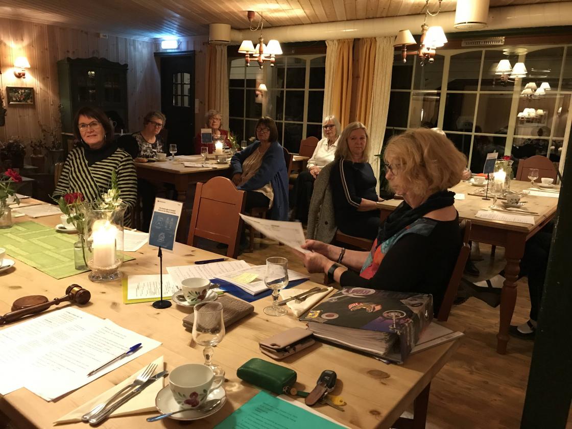 Val og årsmelding vart gjennomgått!