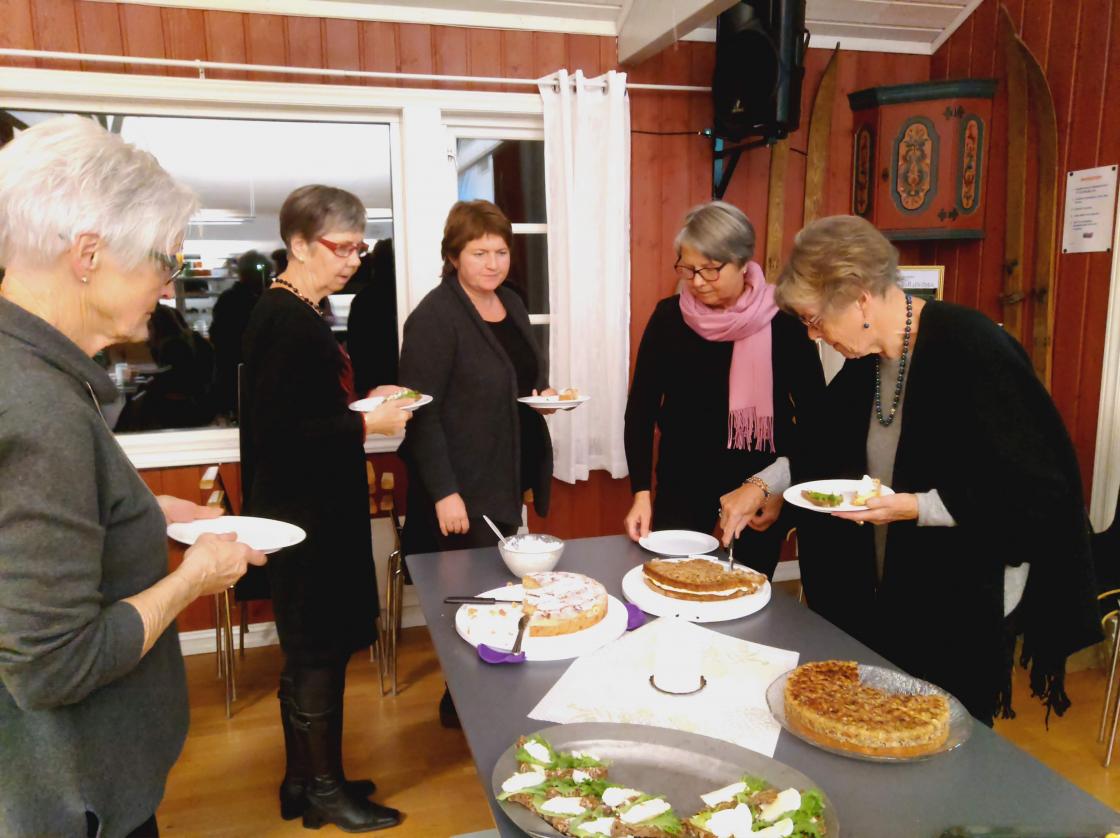 Uten mat og drikke..