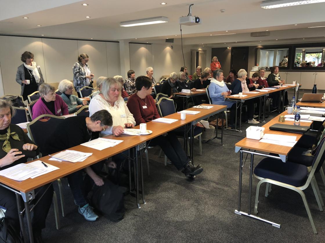 Pausene ble flittig brukt til diskusjoner