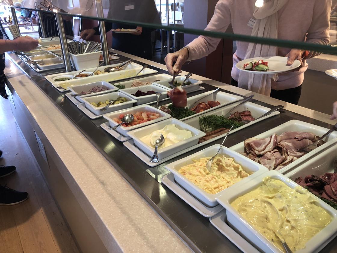 Nydelig koldtbord til lunsj