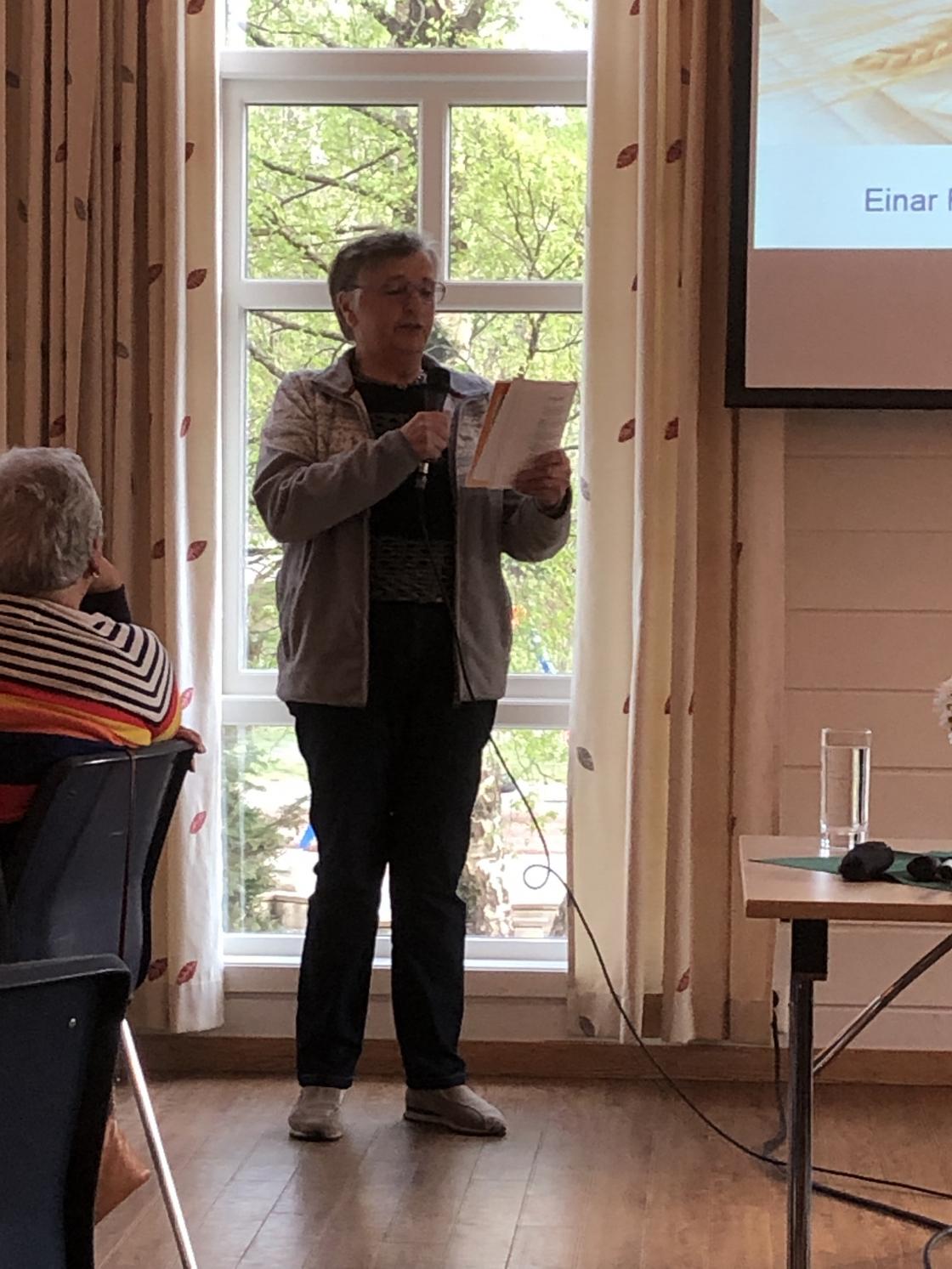 Eldbjørg las dikt av Jimmy Øvredal