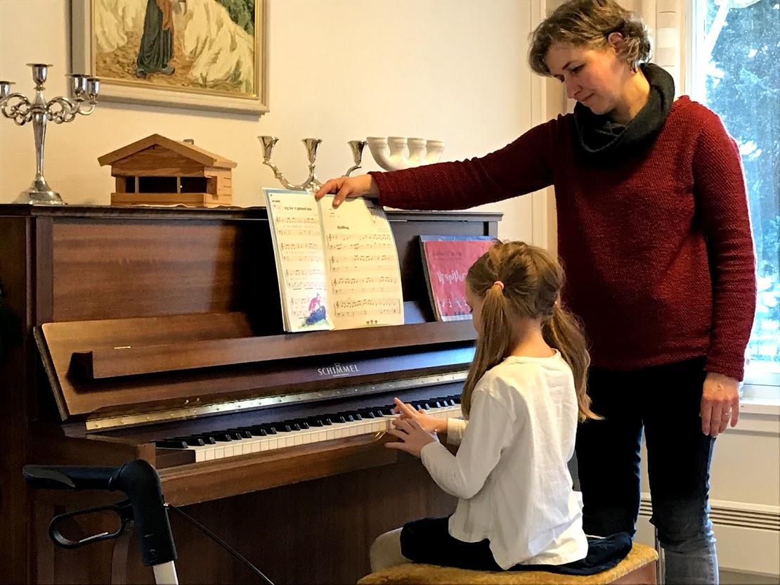 Flott musikk frå unge elevar .