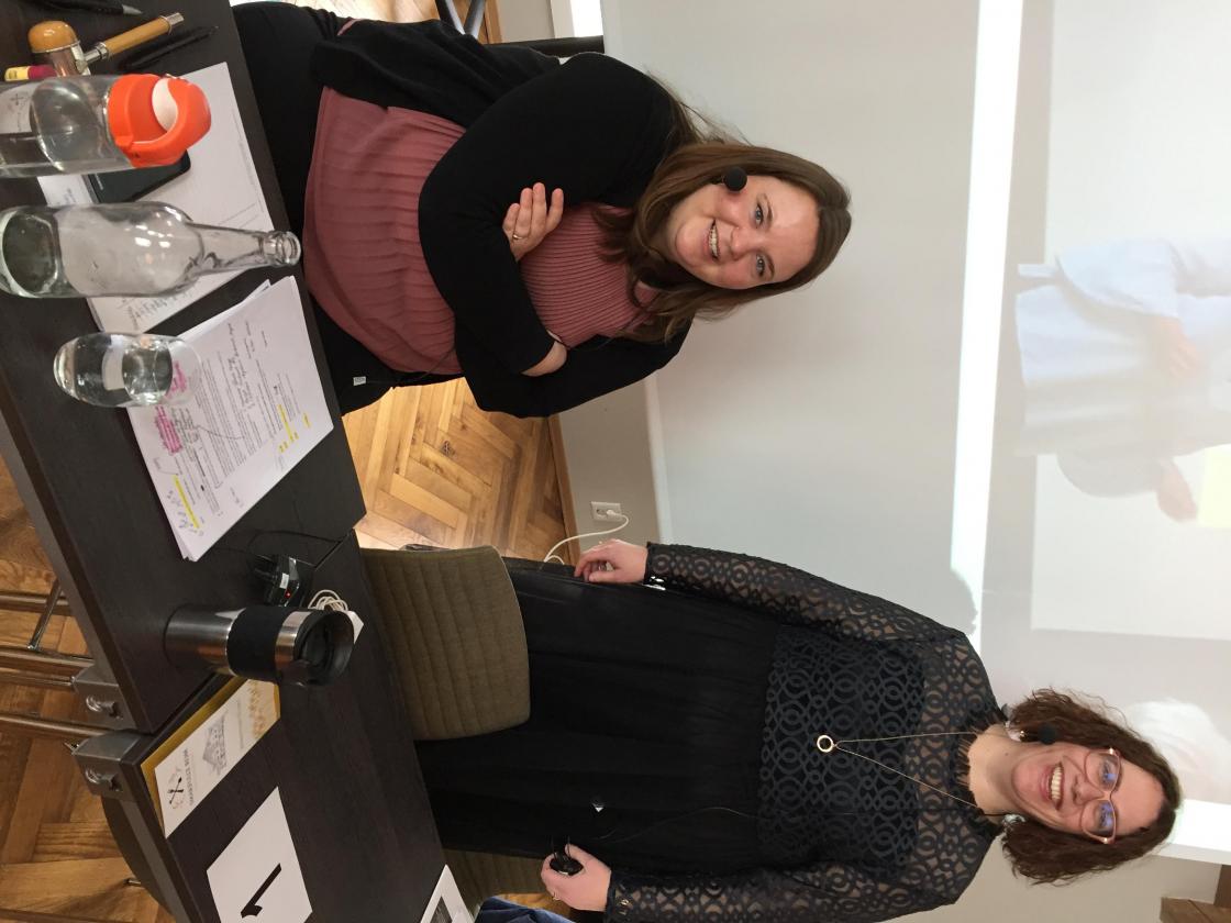 Ordstyrer Inger Johanne H. Sveen og Ellen Krageberg, styreleder i Norges Bygdekvinnelag.