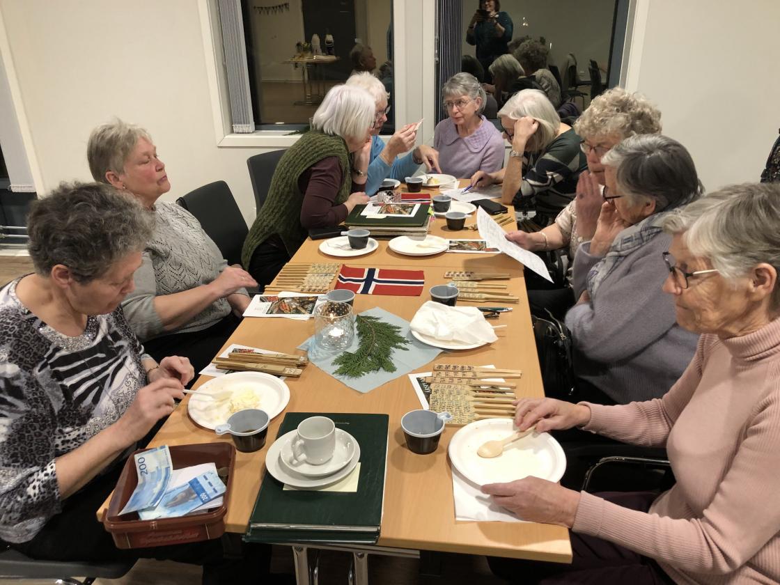 Kake, åresal og kviss.