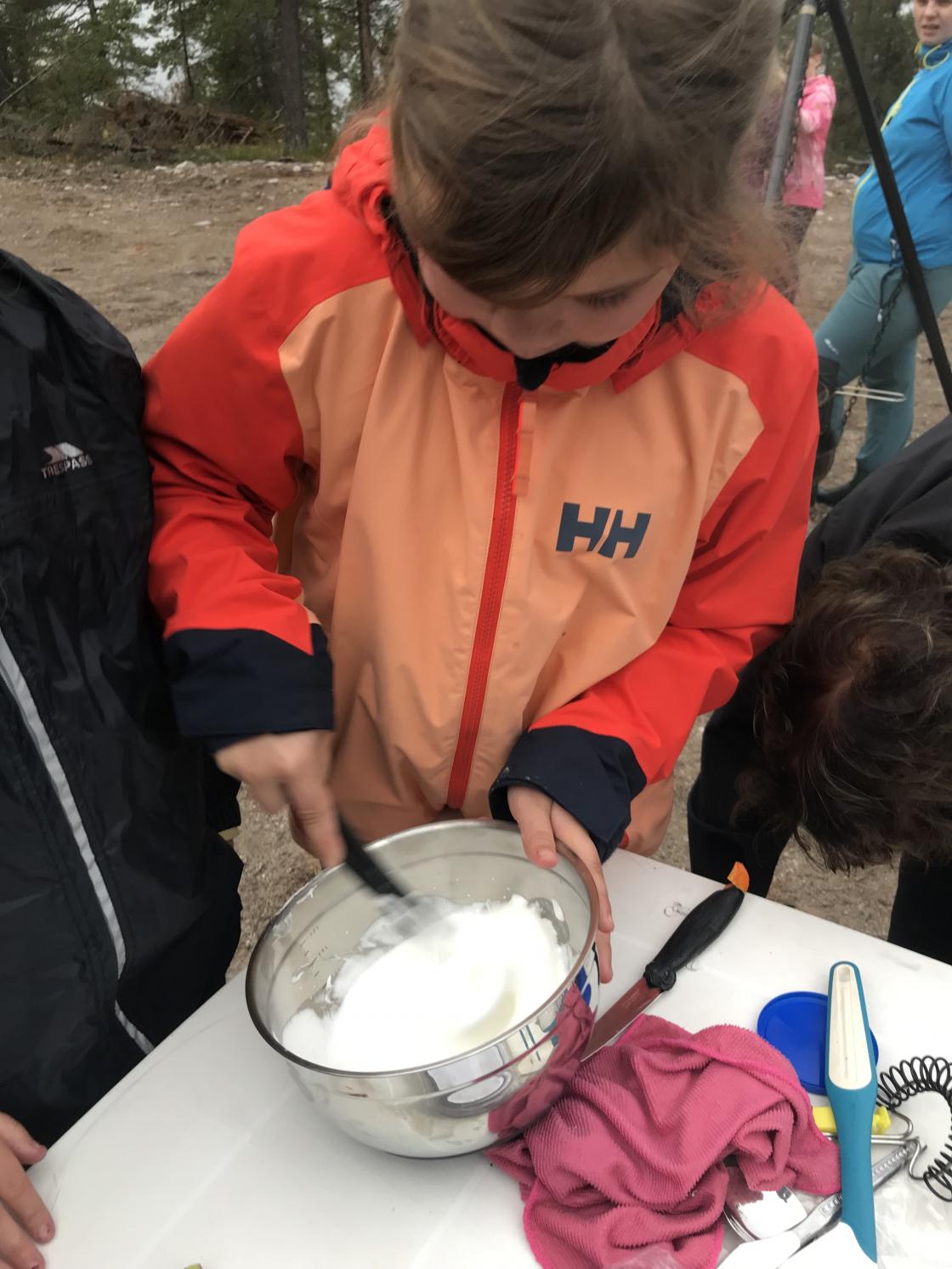 Røring av trollkrem